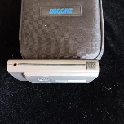 ESCORT WIRELESS SOLO S2 RADAR & LASER DETECTOR W/CASE