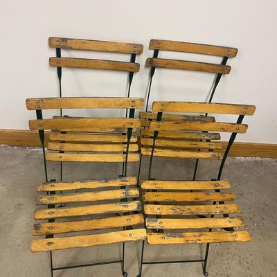 Moulin Galland Folding Iron & Wood Patio Set (2G1-MG)