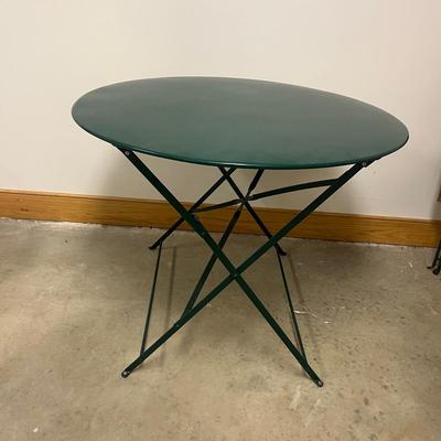 Moulin Galland Folding Iron & Wood Patio Set (2G1-MG)