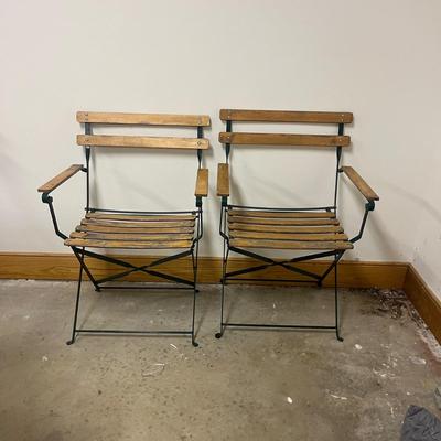 Moulin Galland Folding Iron & Wood Patio Set (2G1-MG)