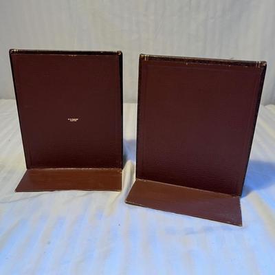 Antique Books + Bookends - Marcus Aurelius Antoninus & More (2L-RG)