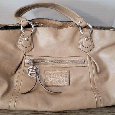 Coach Poppy Purse