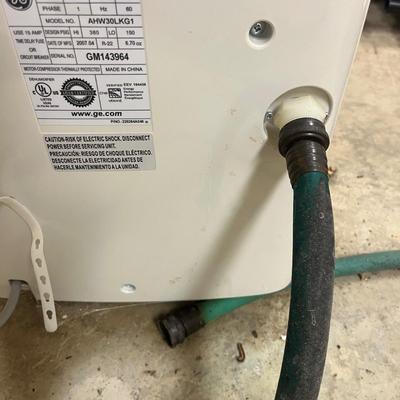 General Electric Dehumidifier (2G1-MG)