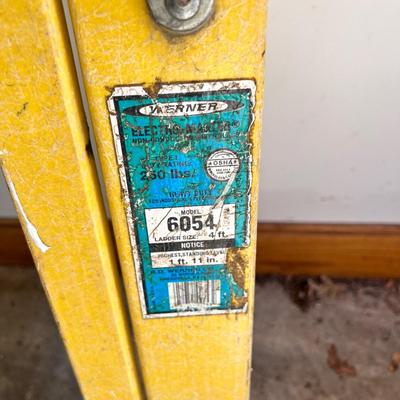 Ladder & Saw Horses (G-MK)