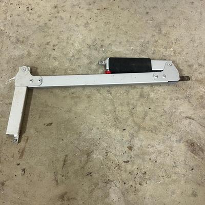 RV Plugs & Accessories (2G1-MG)