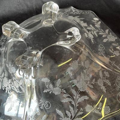 Lot 30 Cambridge Large bowls