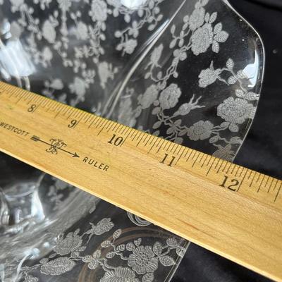 Lot 30 Cambridge Large bowls