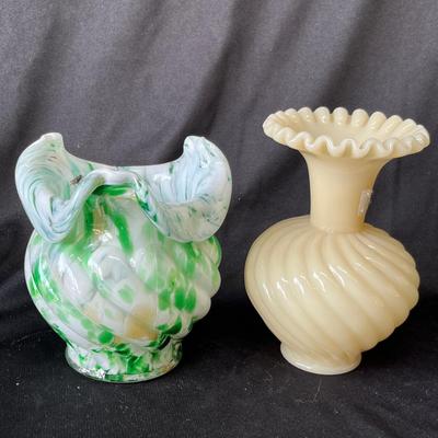 Lot 36 Art Glass vases