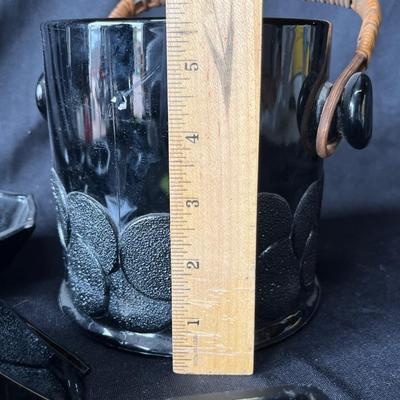 Lot 42 Black glass lot