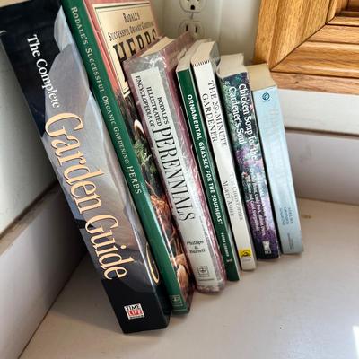 Gardening Hand Tools, Pots, and More (G-MK)