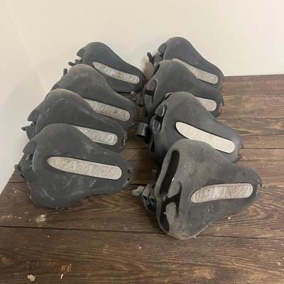 Six Pairs of Yakima Kayak Saddles with Two Metal Bars #1 (2G1-MG)