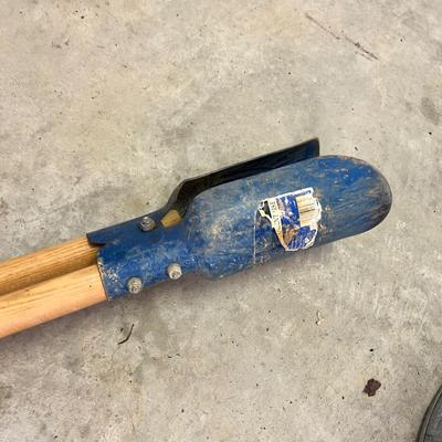 Chainsaw Bars, Axes & More Yard Tools (G-MK)