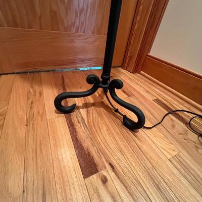 Black Metal Floor Lamp (2L-RG)