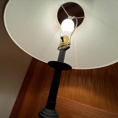 Black Metal Floor Lamp (2L-RG)