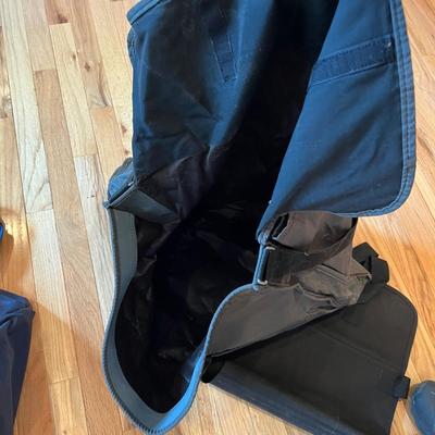 Artist on the Go - Art Protectors & Bags Plus More (L2-RG)