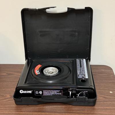 Gasone Portable Stove, Cobb Portable Grill, and Cameron Stovetop Smoker (C-DZ)