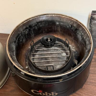 Gasone Portable Stove, Cobb Portable Grill, and Cameron Stovetop Smoker (C-DZ)