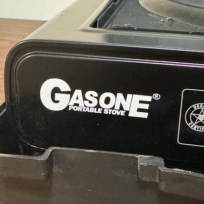 Gasone Portable Stove, Cobb Portable Grill, and Cameron Stovetop Smoker (C-DZ)