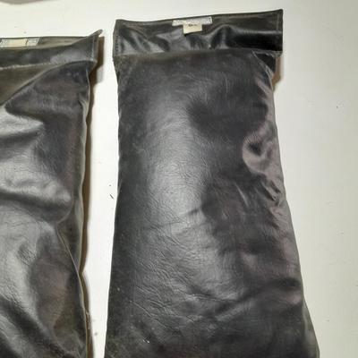 Water Repellent SafTbak Hunting vest with rifle