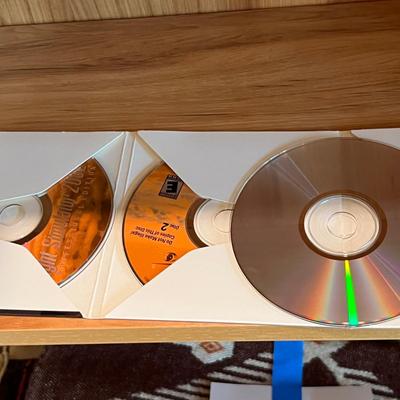 Microsoft Gaming Joystick, Flight Simulator, Myst and more Games Plus Books (L2-RG)