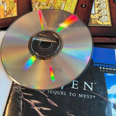 Microsoft Gaming Joystick, Flight Simulator, Myst and more Games Plus Books (L2-RG)