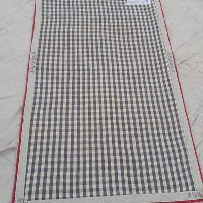 Safavieh Heritage Collection 100% wool Pile 3' x 5' Area rug