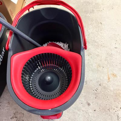 O’Cedar Buckets (G-MK)