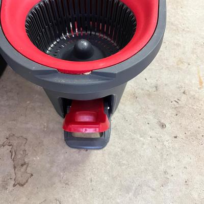 O’Cedar Buckets (G-MK)