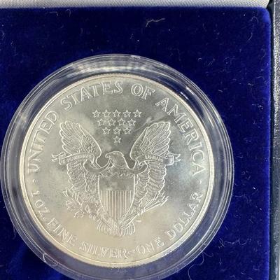 Proof Walking Liberty Silver Dollar 1999 with color enameling & original case