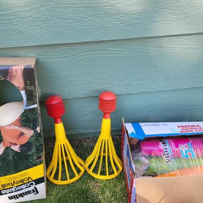 Volleyball set, vintage basket game, box o cups