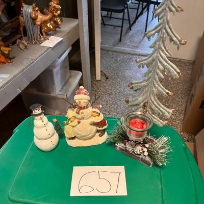 Snowman W/Children, Snowman & Christmas Tree Tea Light Candle Holder
