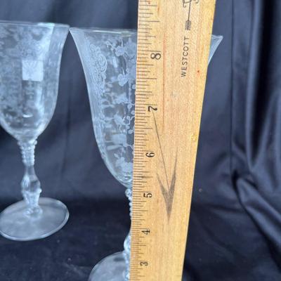 Lot 48 Cambridge Rose Point Stems