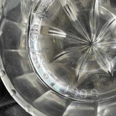 Lot 60 Lot of crystal glass