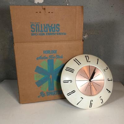 LOT 246B: Vintage Clocks - Spartus, Signed Mushroom Pottery & MCM Seth Thomas