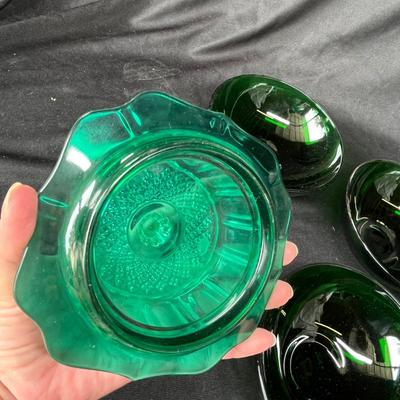 Lot 71 Green glass lot