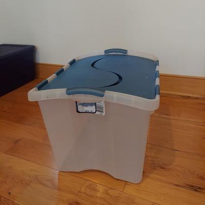 Sterilite & More Storage Bins (LR-BBL)