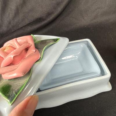 Lot 83 California Pottery Lot