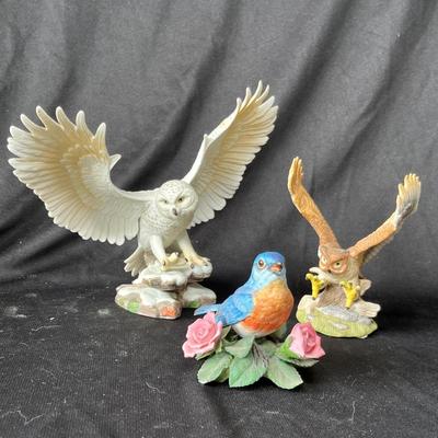Lot 89 Bird Figures #2