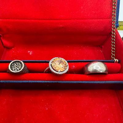 Mixed lot Sterling rings
