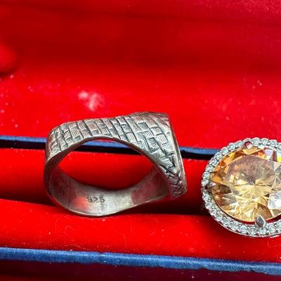 Mixed lot Sterling rings