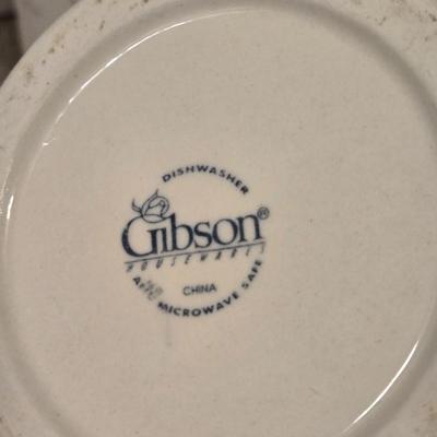 Gibson White Ceramic Cannister Set