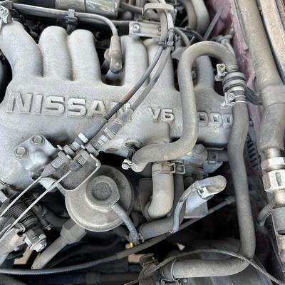 1992 4WD NISSAN PATHFINDER 228K **NO RESERVE**