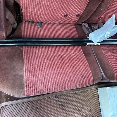 1992 4WD NISSAN PATHFINDER 228K **NO RESERVE**