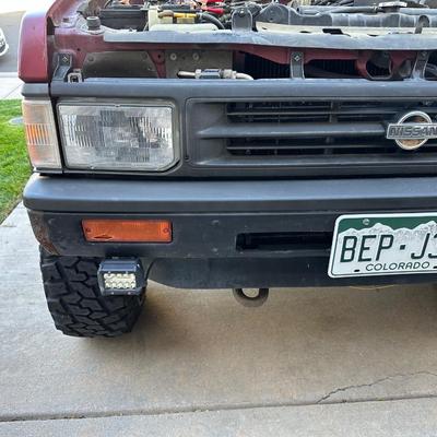 1992 4WD NISSAN PATHFINDER 228K **NO RESERVE**