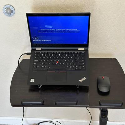 THINKPAD X13 YOGA GEN 1 LAPTOP W/LIFT, DESK ON CASTERS, WIRELESS MOUSE AND USB C & A PORT