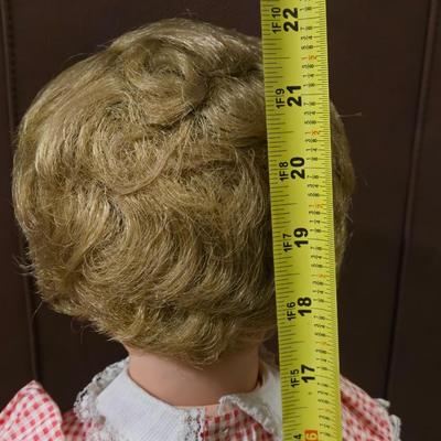 Vintage 1961 IDEAL-Kissy THE New KISSING DOLL
