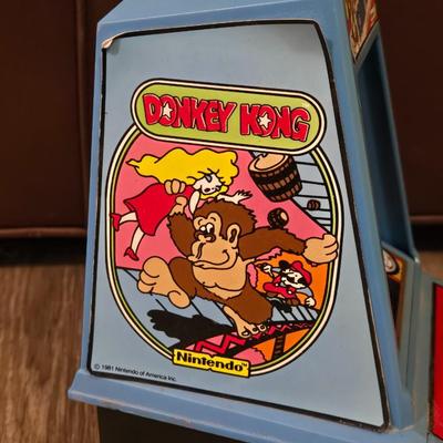 1981 Nintendo Donkey Kong Video Game