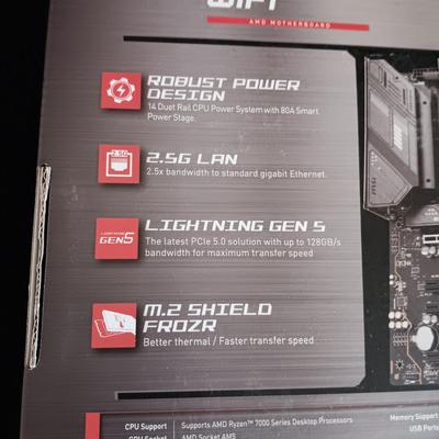 LIKE NEW MAG AMD RYZEN X670E TOMAHAWK WIFI