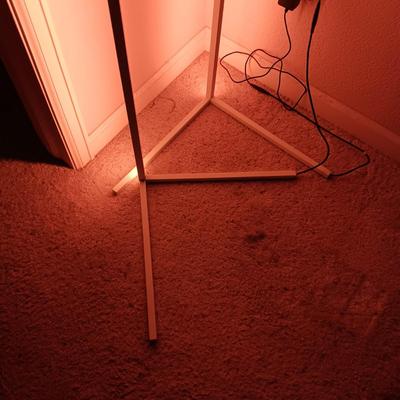 2 FREE STANDING MULTI COLOR LED LIGHT W/REMOTE