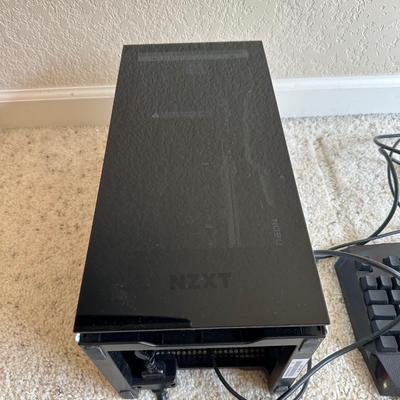 H7 FLOW MID-TOWER CASE & MSI INTERCEPTOR GAMING KEYBOARD